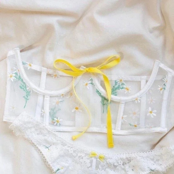 For Love & Lemons Lia Corset Belt XS Daisy Embroidered - Picture 5 of 6